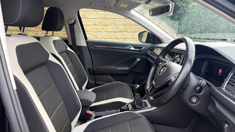 Volkswagen T-Roc 2.0 TDI 4MOTION SEL 5dr Diesel Hatchback